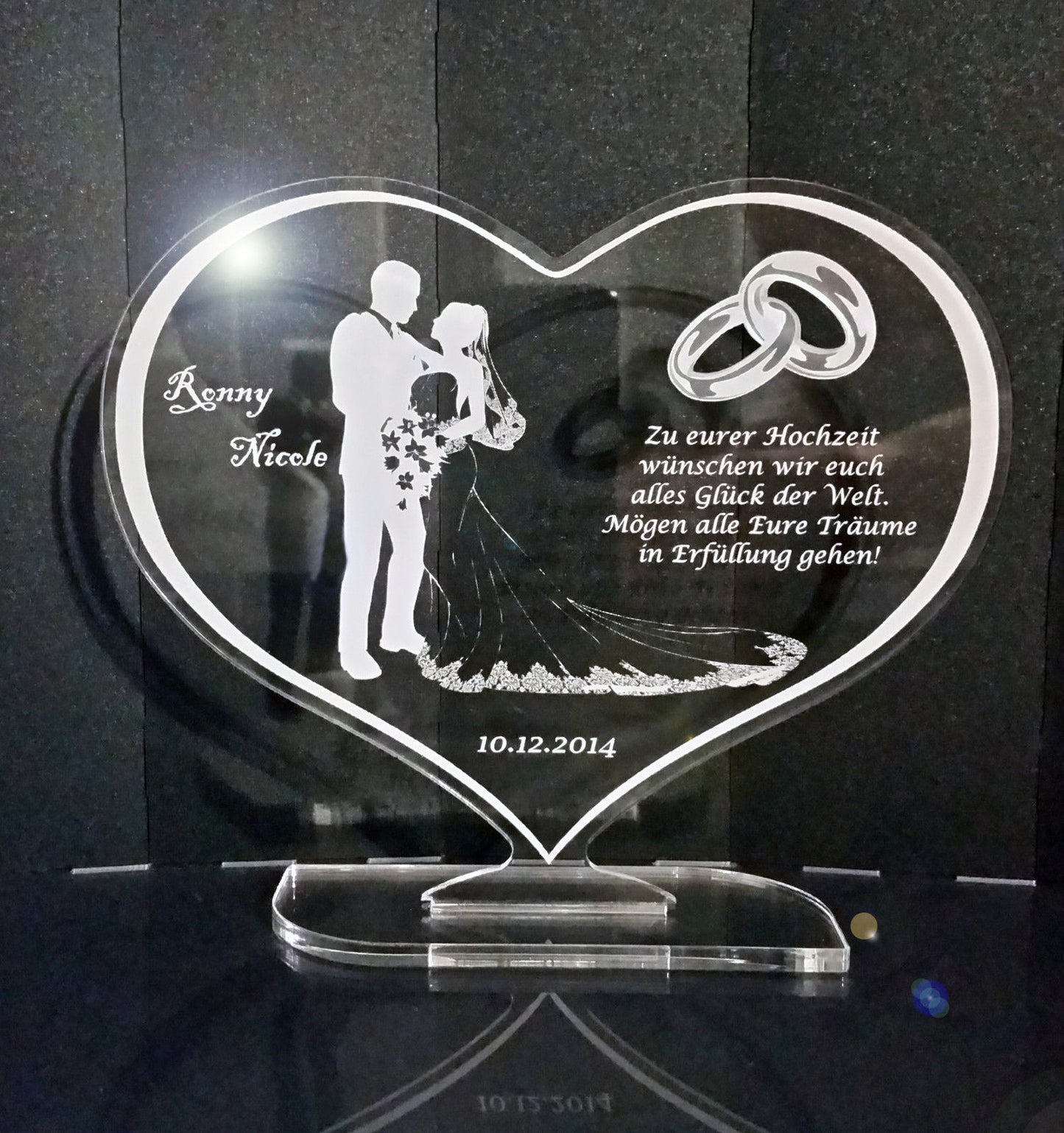 Zur Hochzeit, Gastgeschenk, Hochzeitstorten Deko Motiv "Brautpaar mit Ringe"